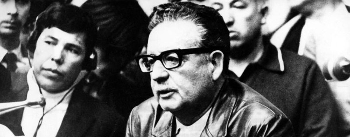 Rivoluzione o riformismo? La via cilena di Allende
