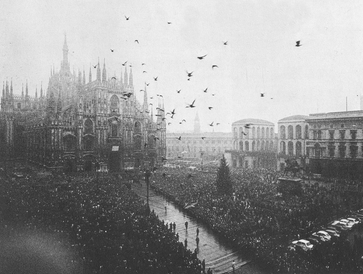 funerali Piazza Duomo