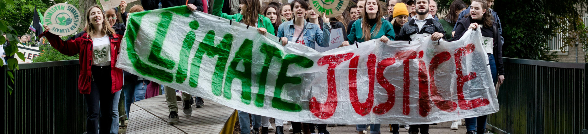 Dalla piazza al potere: la sfida dei movimenti per il clima